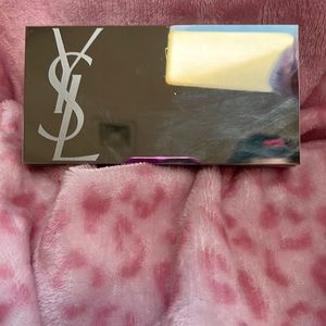 BNWOB! YSL Yves Saint Laurent Limited Edition Love Collection Palette